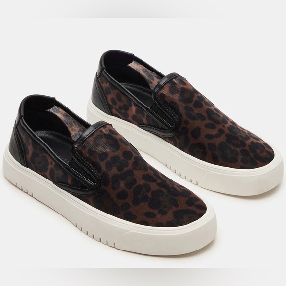 STEVE MADDEN MURPHY BLACK/LEOPARD LOW-TOP SNEAKER: - Picture 13 of 16
